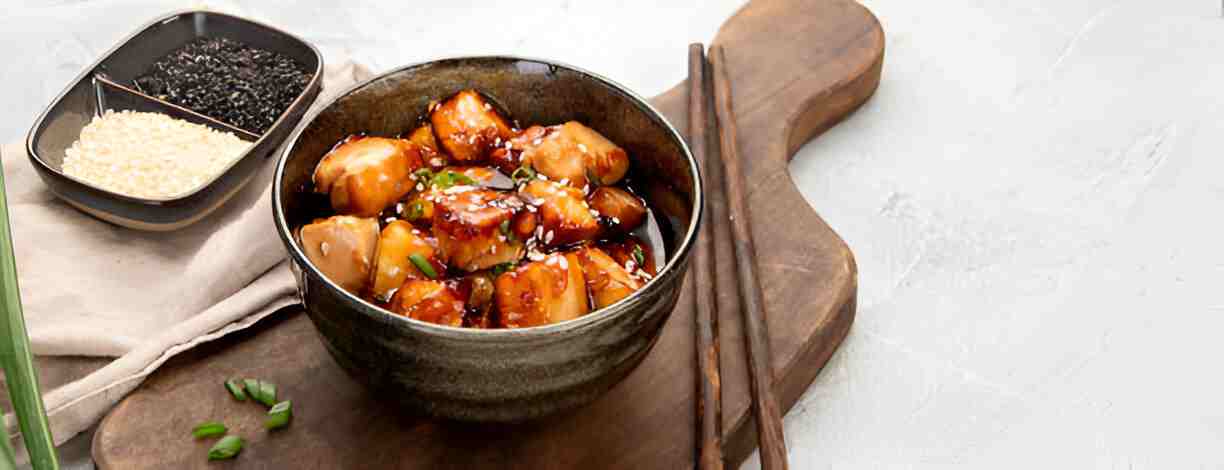 Knusprig gebackener Sesam-Tofu