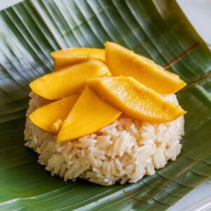 Thailändischer süßer Klebreis mit Mango (Khao Niao Mamuang)