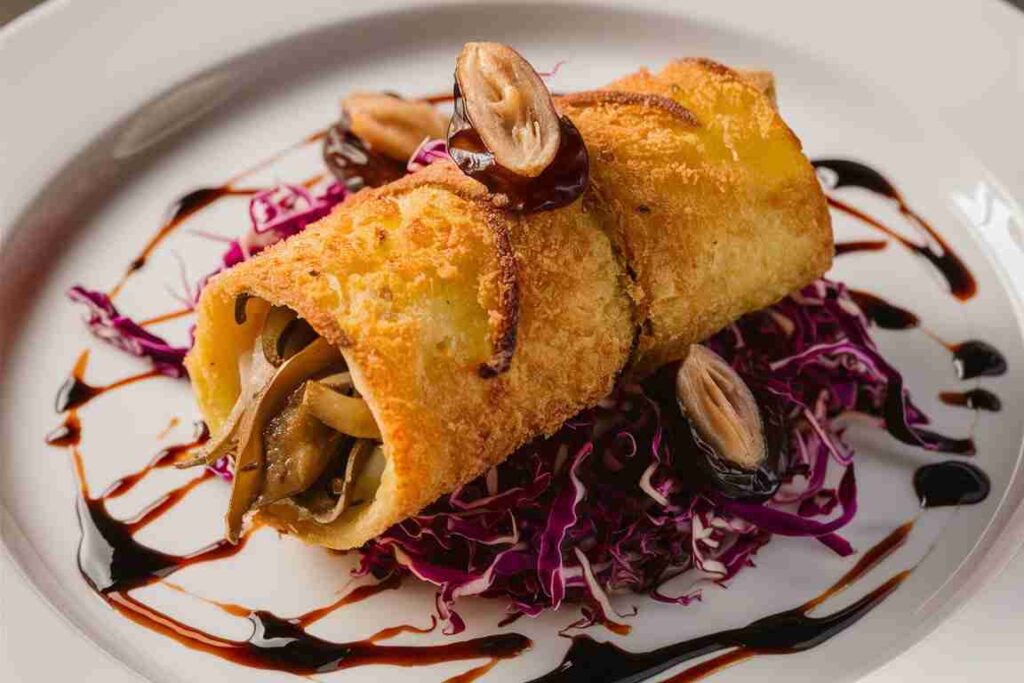 Kartoffel-Steinpilz-Rolle mit Dattelrotkohl