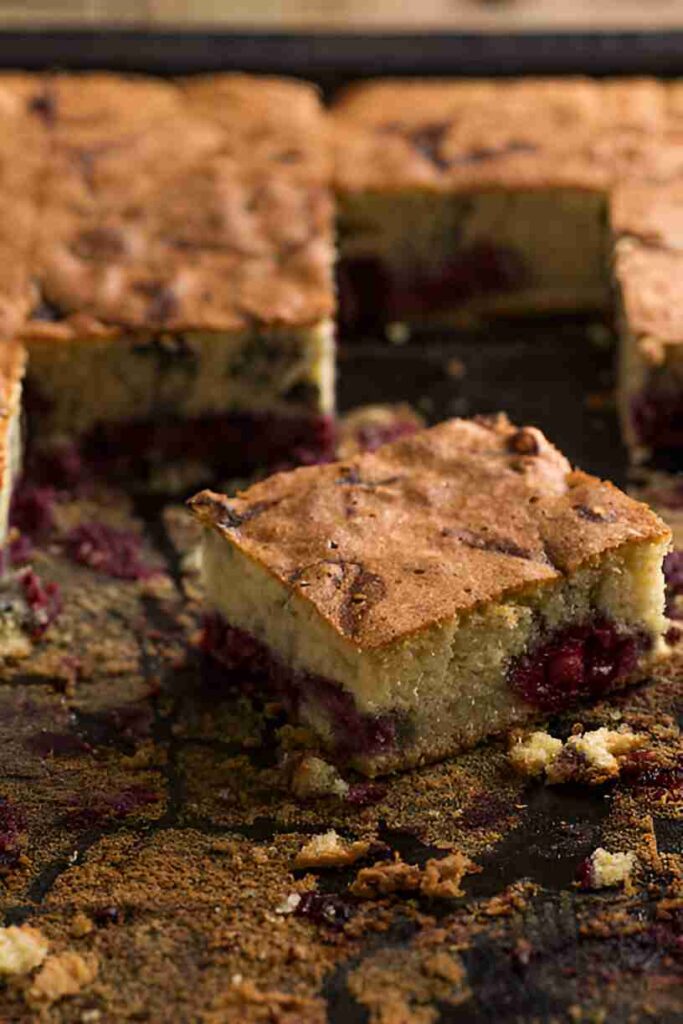 Blitzkuchen mit Sauerkirschen