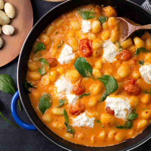 Gnocchi Auflauf mit Spinat, Tomate und Mozzarella