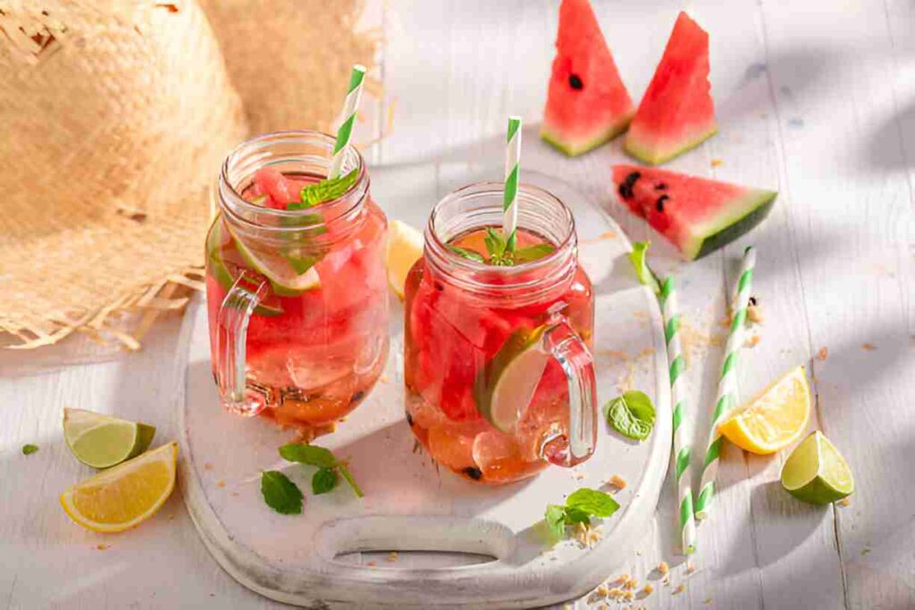 Wassermelonen-Limetten-Rooibos-Eistee