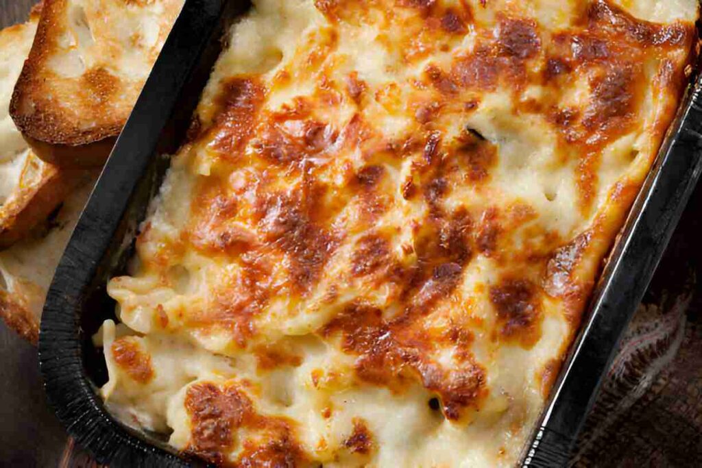 Hähnchen-Alfredo-Auflauf