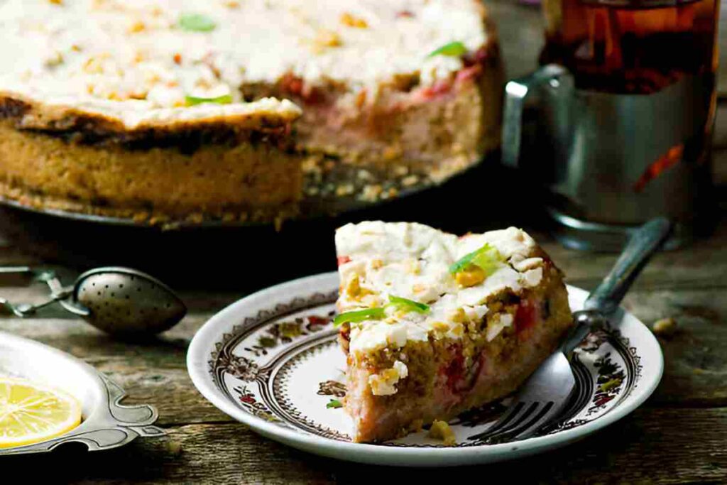Rhabarberkuchen mit Schmand-Creme