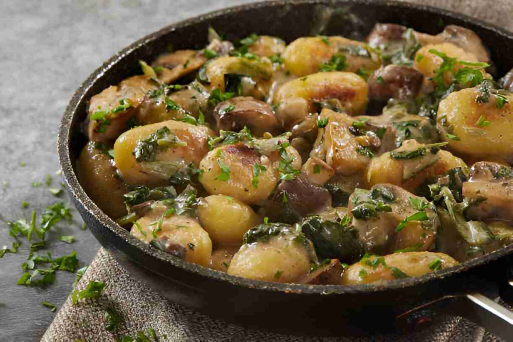 Cremige Gnocchi-Pilz-Pfanne