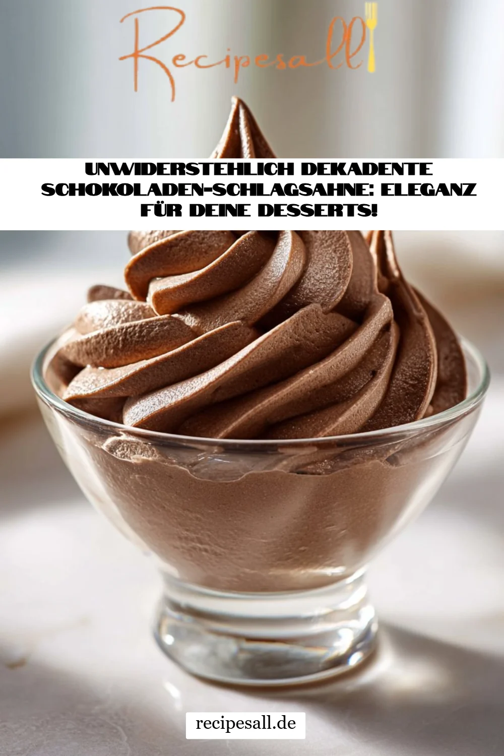 Unwiderstehlich dekadente Schokoladen-Schlagsahne: Eleganz für deine Desserts!