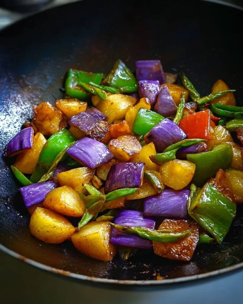 Di San Xian: Pfannengerührtes Aubergine, Kartoffel und Paprika aus Nordostchina.